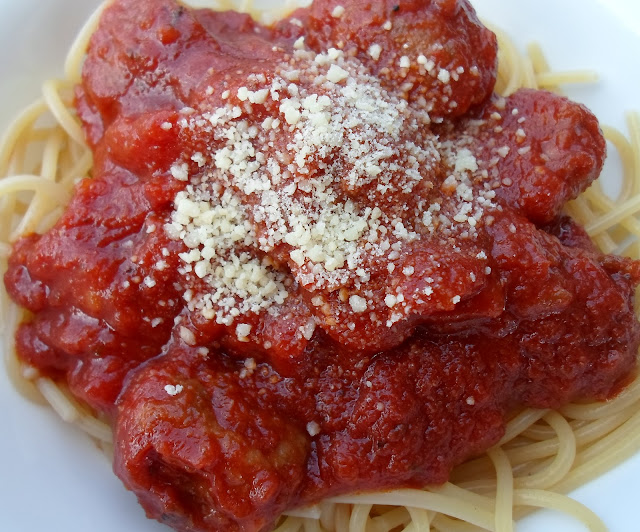 Happier Than A Pig In Mud Easy Slow Cooker Spaghetti Sauce with Sausage