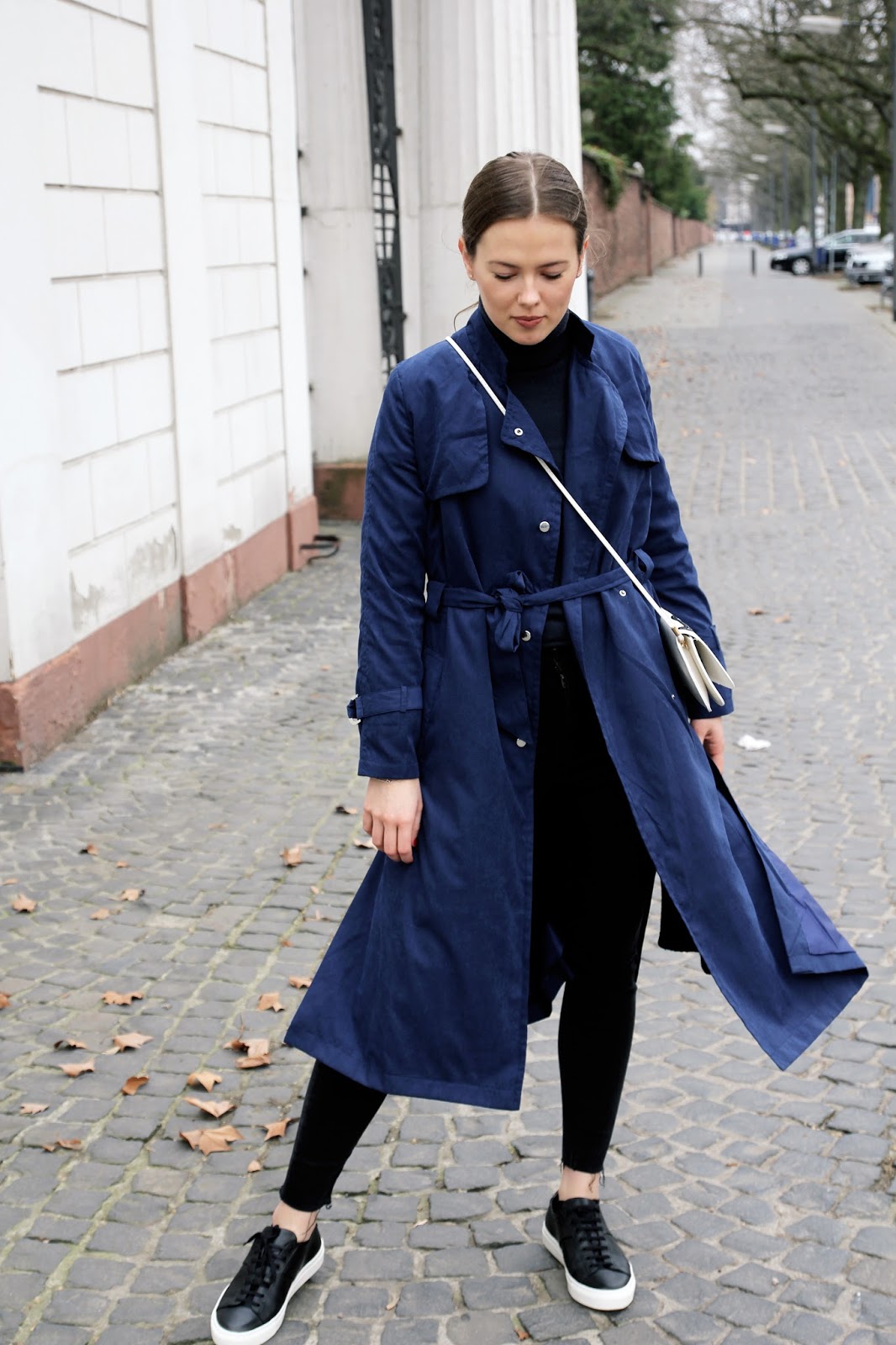 navy awo