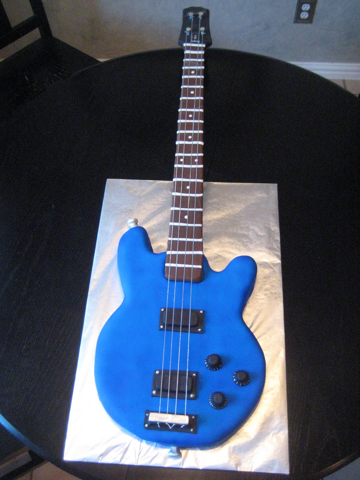 Taryne's Tasty Treats Bass Guitar Cake