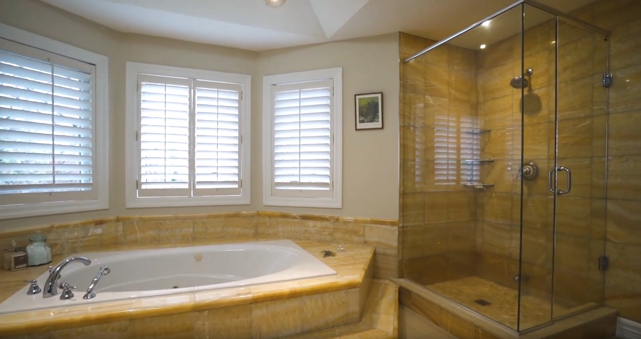 20 Photos vs. 299 Concession 10 Rd E, Flamborough, ON vs. Home Interior Design Tour