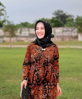 Model-Gamis-Batik-Untuk-Pesta