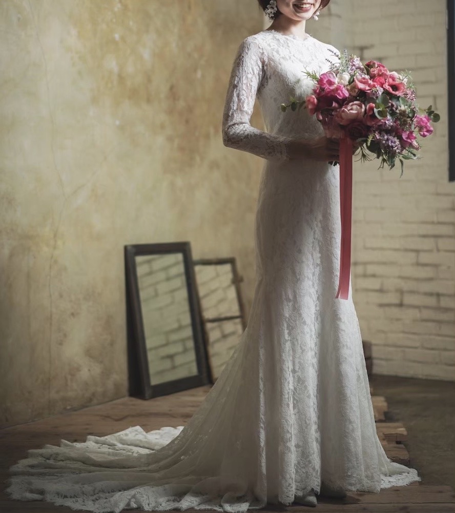 人気のスレンダーラインドレス | 花嫁様に役立つブログ｜ベージュ金沢ドレスサロン