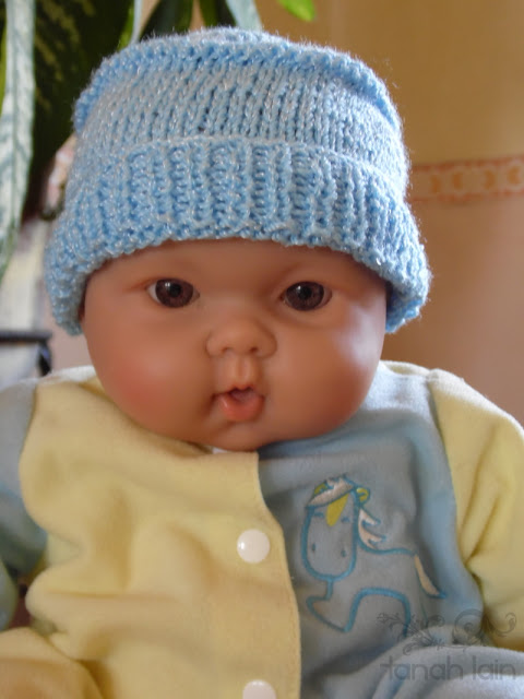 gorrito tejido a dos agujas