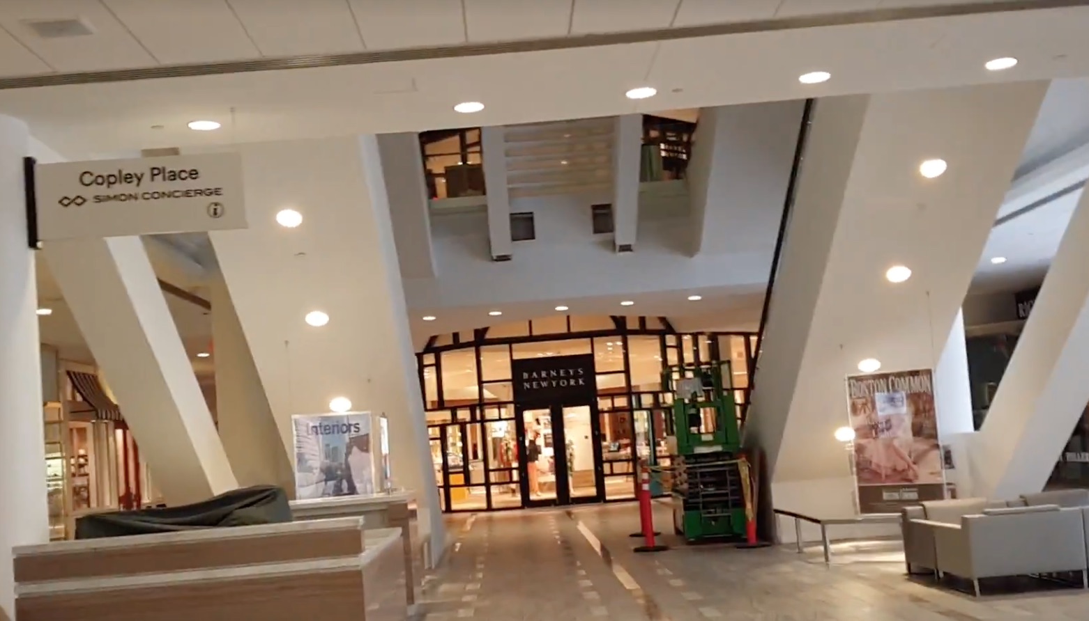 Louis Vuitton at Copley Place - A Shopping Center in Boston, MA - A Simon  Property