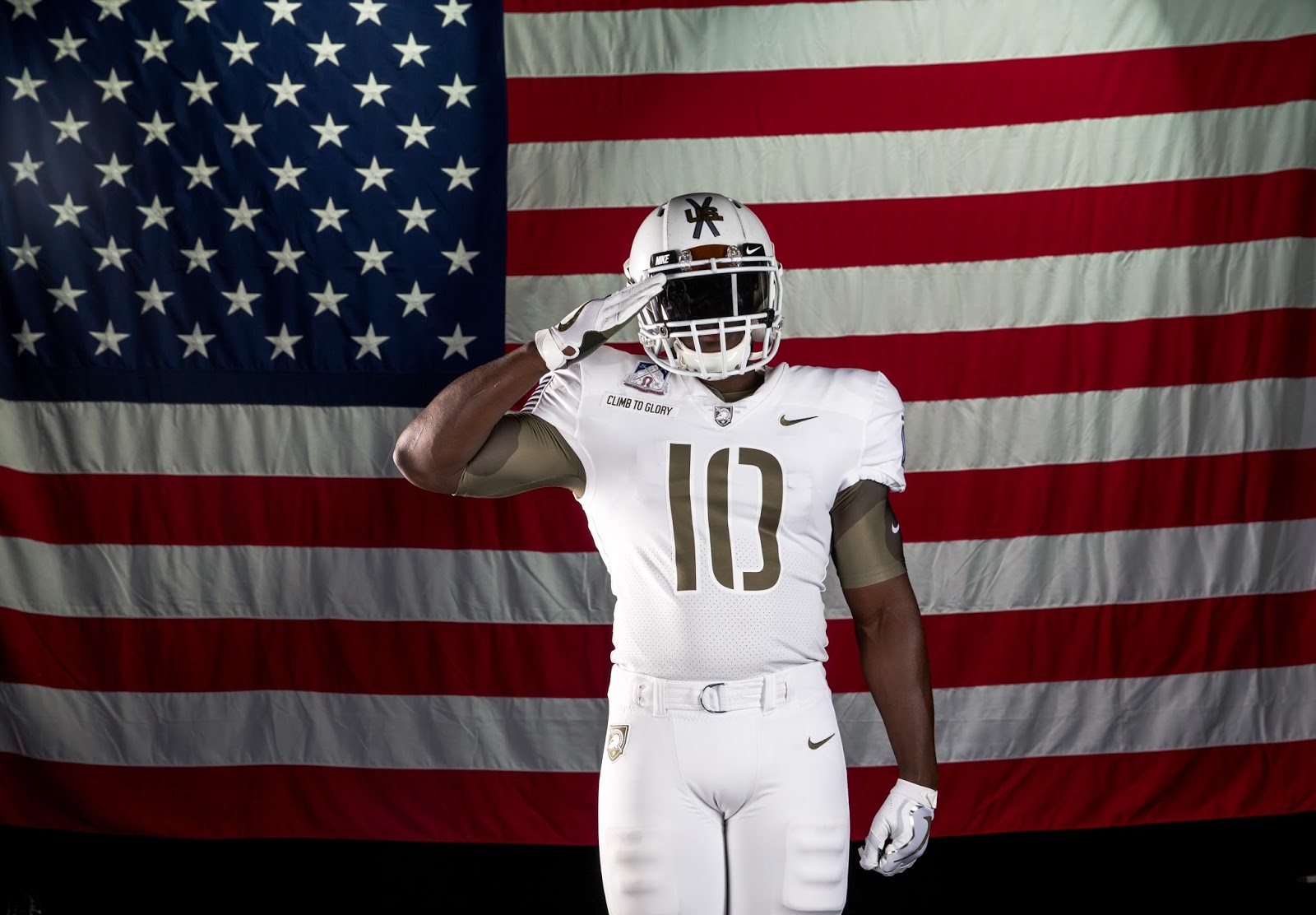 Army Unveils New Nike Uniforms for this Year’s ArmyNavy Game (Photos