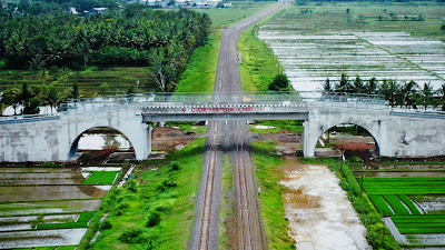 Bupati Resmikan Jembatan Viral Overpass Tegalgondo Butuh
