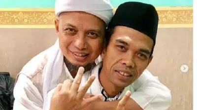 Pantesan Aja UAS Tak Muncul Saat Pemakaman Ustadz Arifin Ilham, Mengejutkan UAS Ternyata?