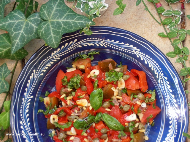 Salad, vegetarian, tomatoes, peppers, roasted peppers, recipe, recipes, healthy