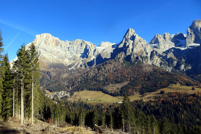 sentiero lago di calaita a san martino di castrozza