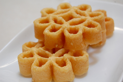 Blog de Doug: 2012过年随想-蜜蜂巢（Kuih Loyang）