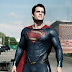 Henry Cavill en pourparlers avec la Warner pour reprendre le costume de Superman ?