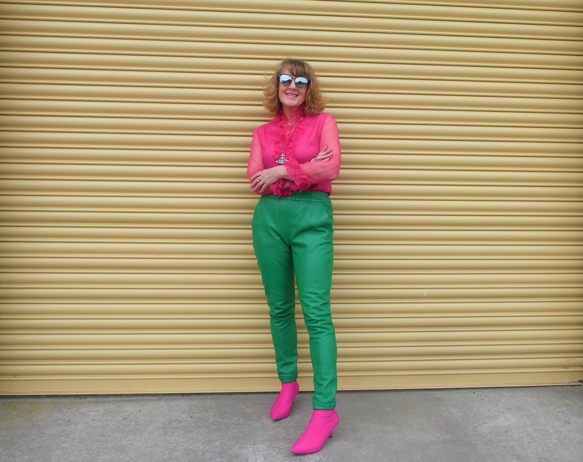 Do emerald green and fuchsia go together? Anna's Island Style