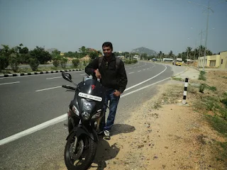 Riders preparing to start the ascent up the Yelagiri hills