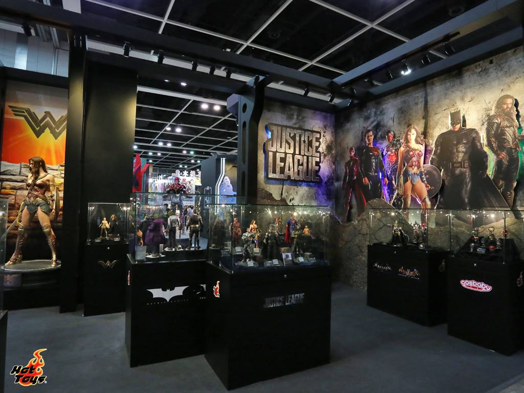 hot toys pop up store
