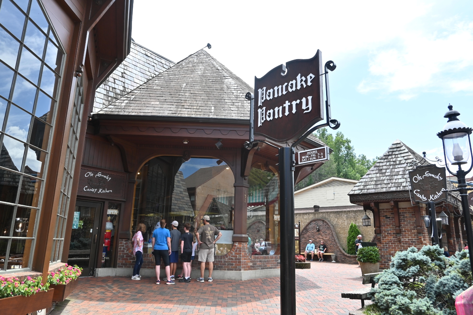 Staying in a Log Cabin in Sevierville, TN