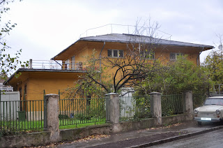 Egy teniszpálya emlékére