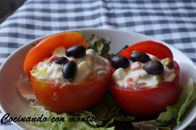 Tomates rellenos de ensaladilla