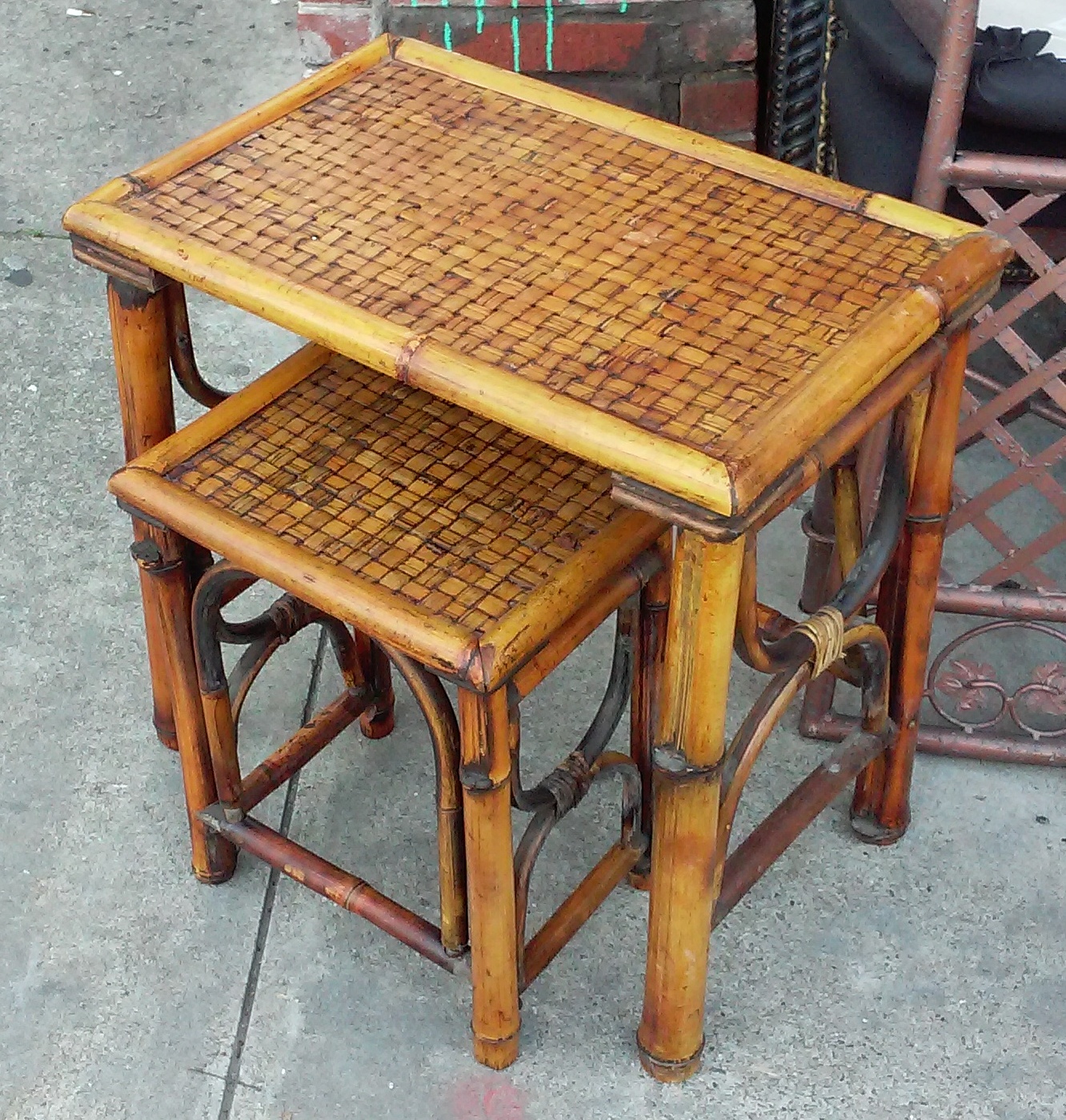 UHURU FURNITURE & COLLECTIBLES SOLD Bamboo Nesting Tables 25 / 2