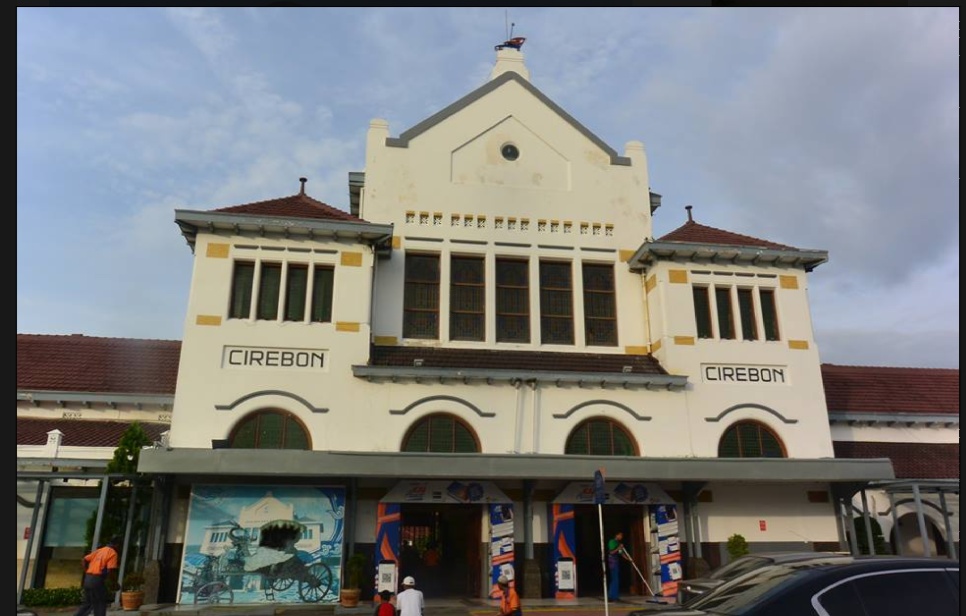utie adnu: Cirebon Rumah Kedua Saya
