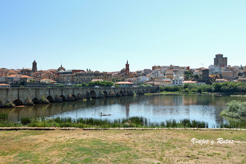 Río Tormes en Alba de Tormes