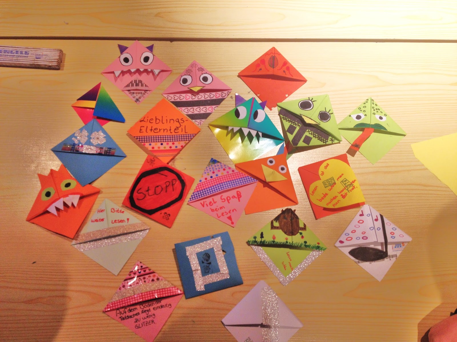  millischinka: DIY Lesezeichen-Ecke Illustration 