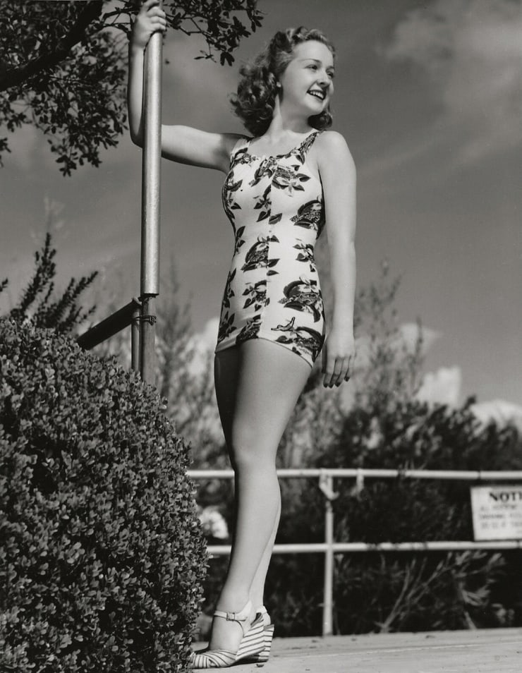 NAKARAJAN BONITA GRANVILLE ,AMERICAN ACTRESS /PRODUCER BORN 1923