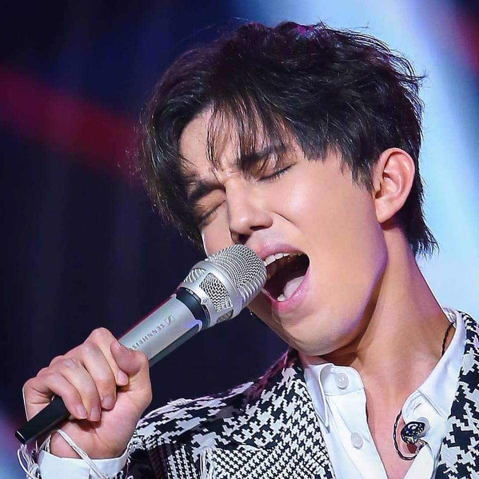 Svetlana Aitbayeva Dimash Kudaibergen