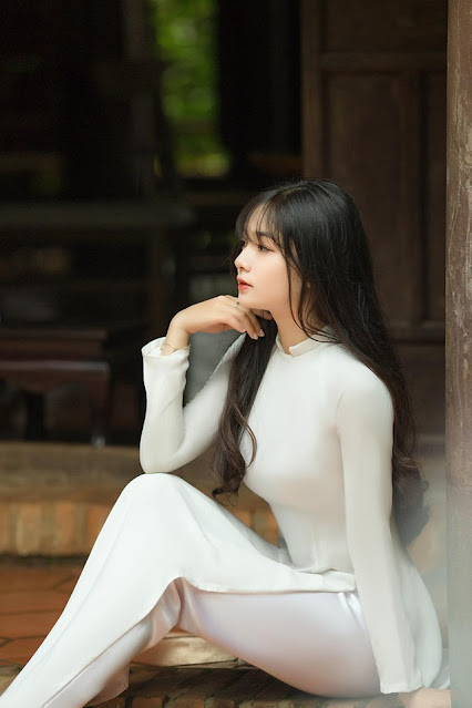 Nữ sinh xinh như nàng thơ trong bộ ảnh chia tay tuổi học trò Nữ sinh xinh như nàng thơ trong bộ ảnh chia tay tuổi học trò
