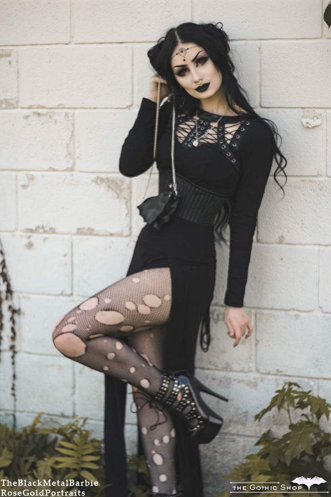 The Gothic Shop Blog: Nautilus top - The Black Metal Barbie