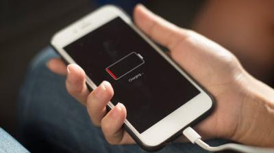 Why Mobile Gets Discharged Quickly and Hangs