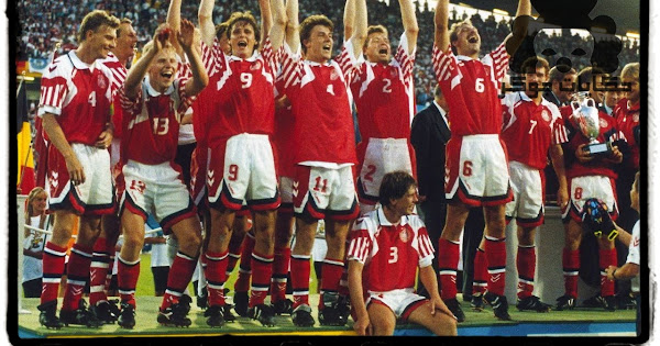 Download منتخب المانيا الشرقية PNG