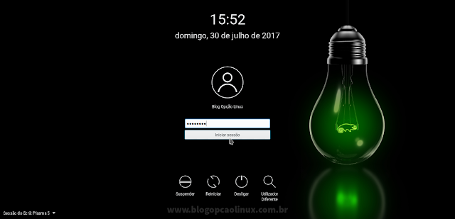 Tela de login do openSUSE Leap 42.3 com desktop KDE