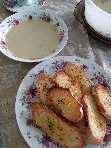 Bicara Resepi Sup Cendawan Dengan Roti Perancis