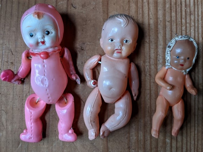 呪物？　詳細不明　人形型のピンクの置物 呪物？ 詳細不明 人形型のピンクの置物