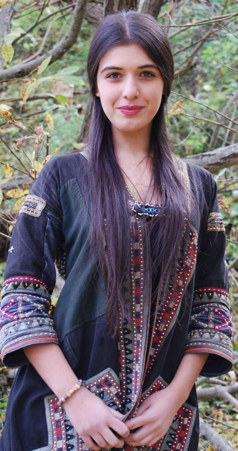 Молодая девушка таджик
