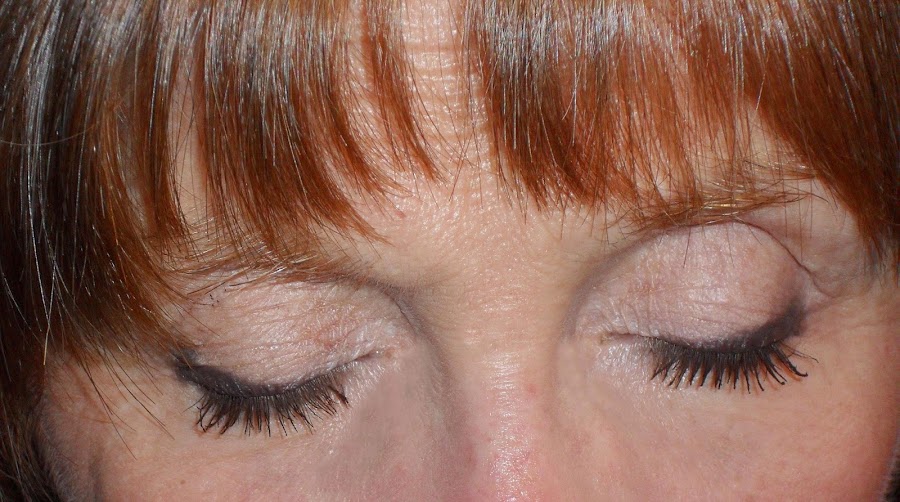 imagen ojos cerrados look rapidito