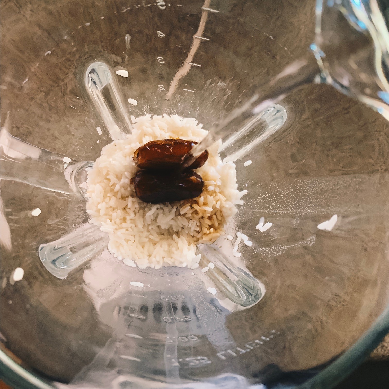 How to Make Rice Milk (With Only 4 Ingredients)! DAILYCUPOFJOJO