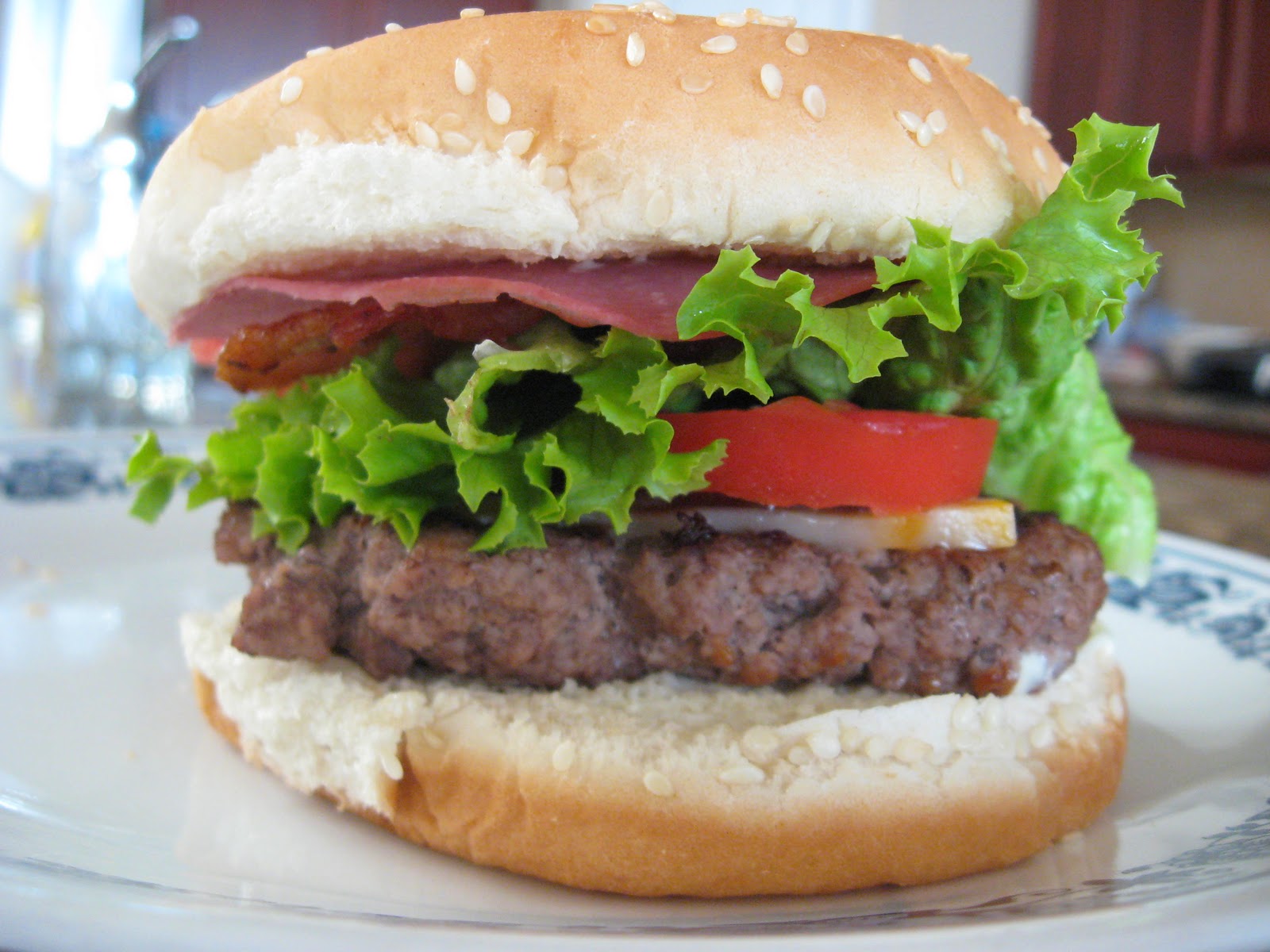 Yummy to My Tummy Pastrami Burger