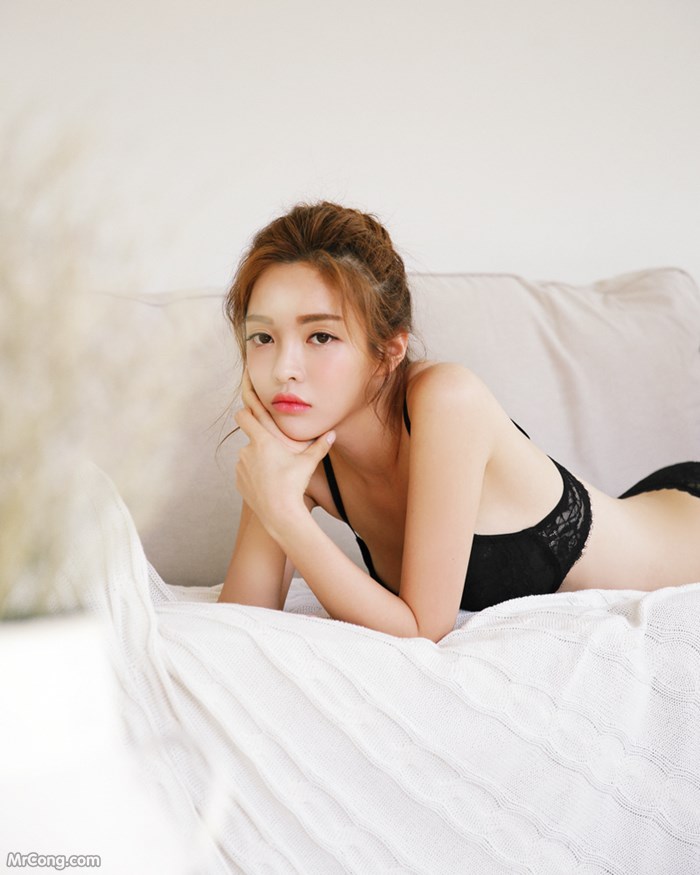 Beautiful Jin Hee poses seductively in lingerie collection (642 photos)