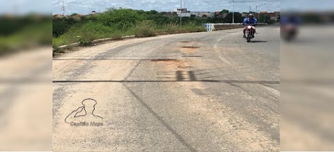 Buracos nas ruas da cidade de Patos vem prejudicando condutores e pedestres 