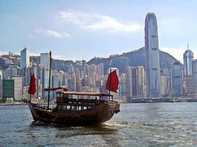 Baía de Victoria e ilha de Hong Kong
