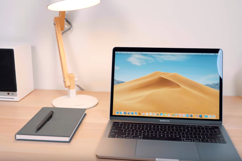 Laptop untuk Mahasiswa Teknik Informatika