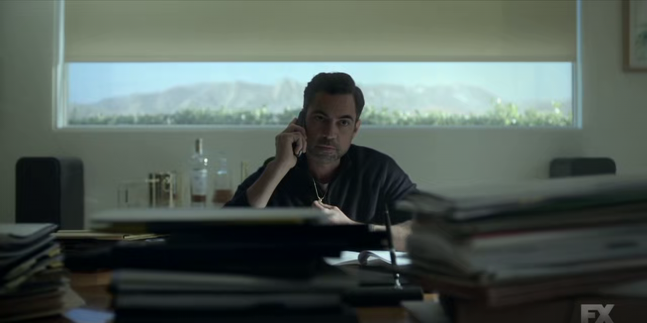 ausCAPS: Danny Pino nude in Mayans M.C. 3-08 "A Mixed-Up and Splendid