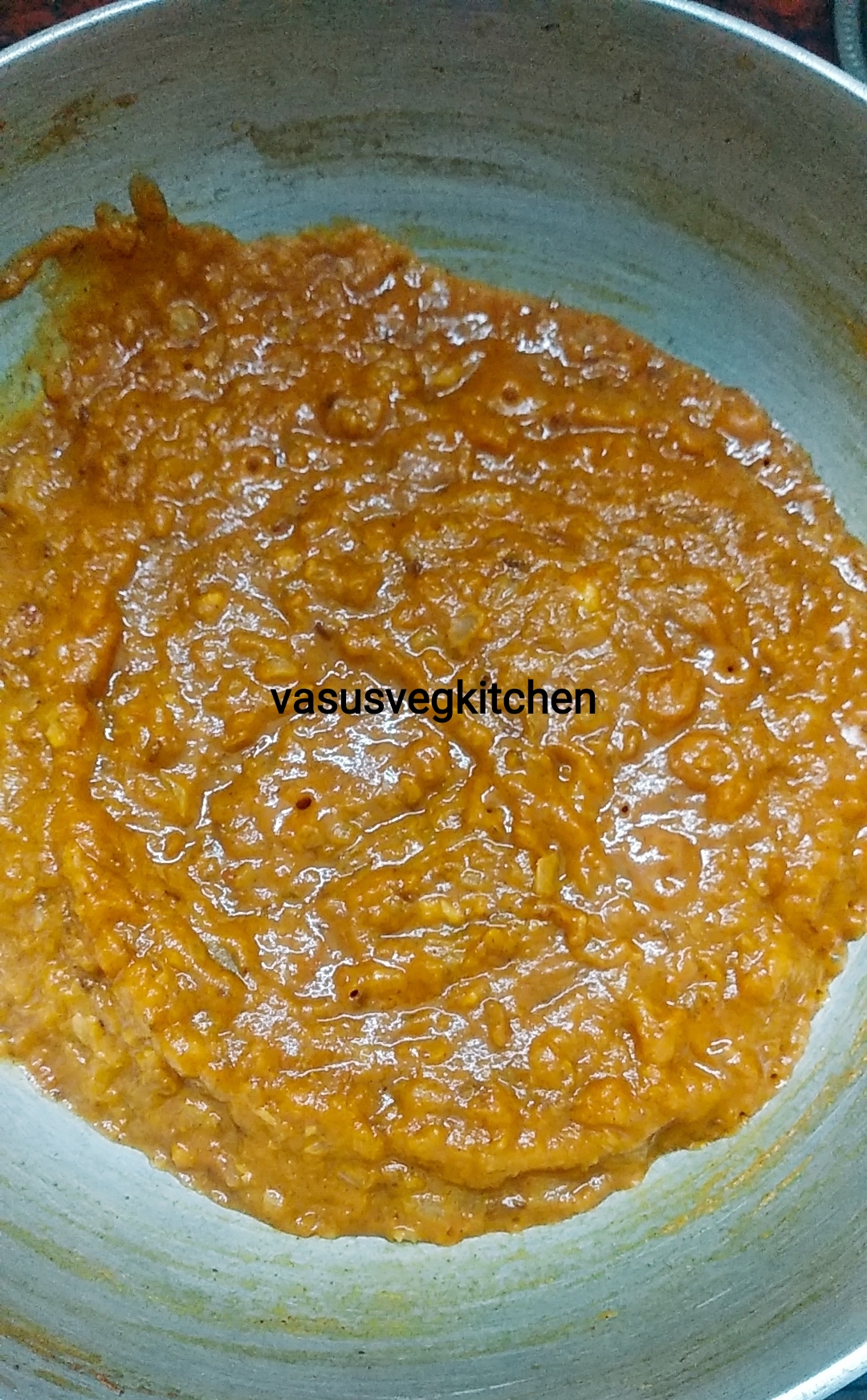 Vasusvegkitchen Onion and Tomato curry base How to make basic onion and tomato gravy for curries