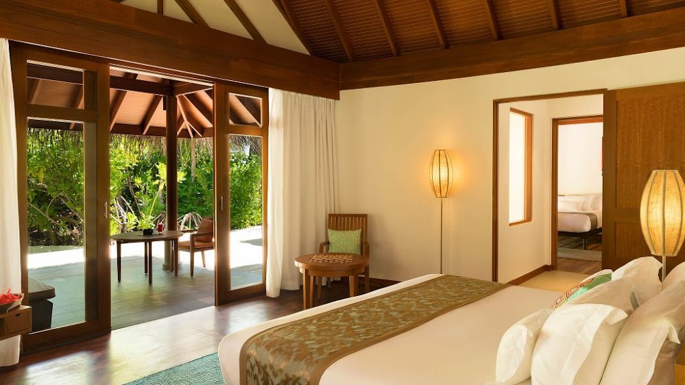 Anantara-Dhigu-Resort-and-Spa