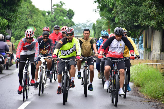 Gowes Bareng Kasdam IV/ Diponegoro Melintasi Klaten