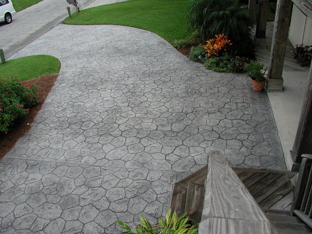 Pavimentos de hormigon impreso y hormigon pulido en Badajoz: julio 2011