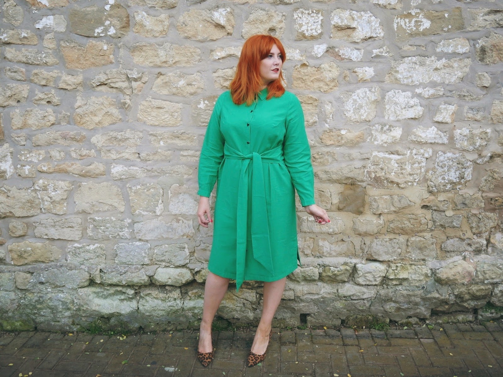 navabi dress man
