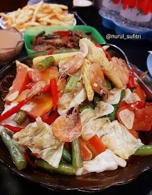 menu buka puasa ramadan favorit keluarga di rumah nurul sufitri travel lifestyle blogger resep masakan kuliner