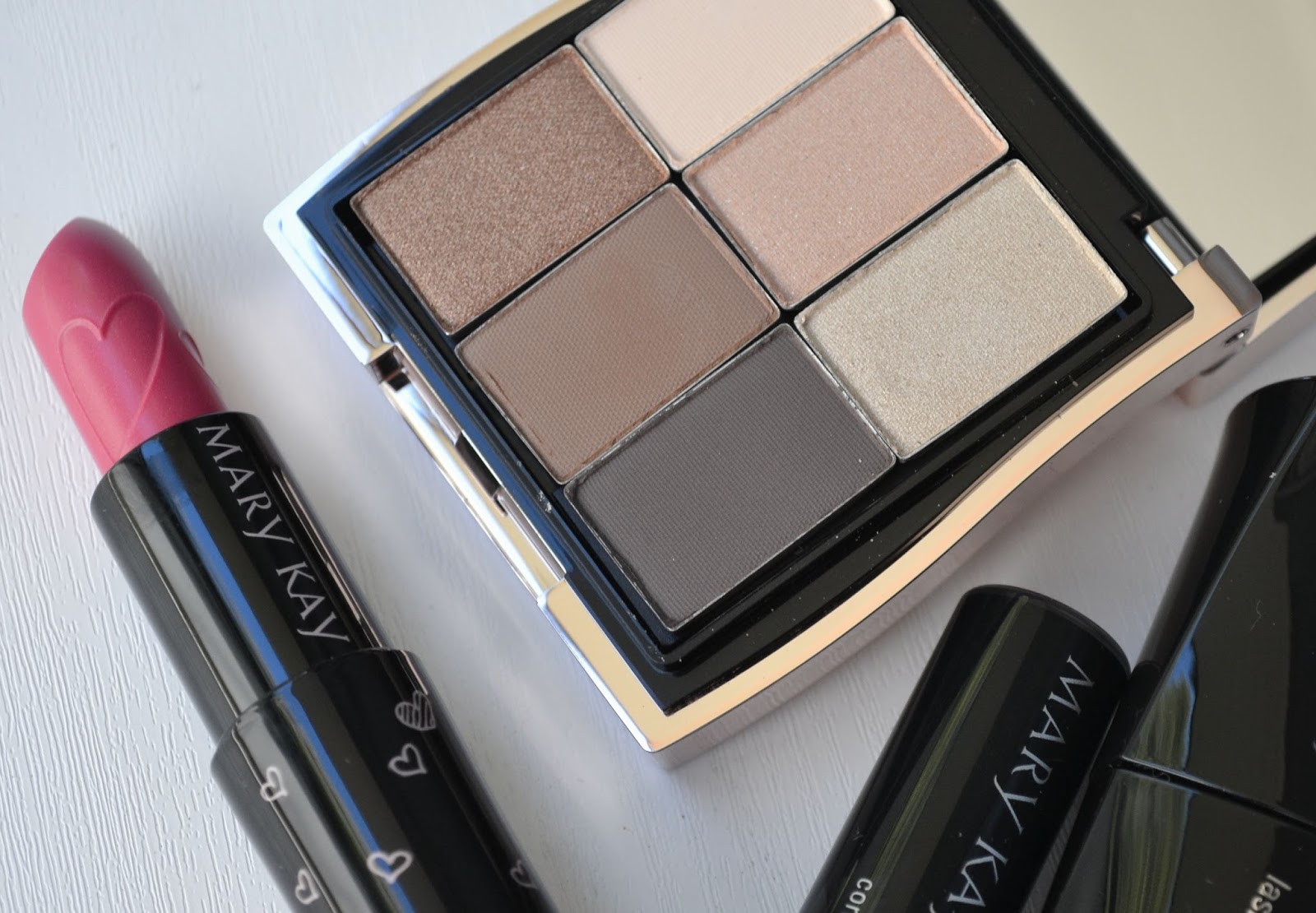 MAKEUP LOOK Mary Kay Natural Essentials Eyeshadow Set Review with